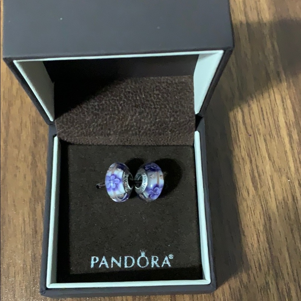💜(FIRM PRICE)💜Pandora Purple Flower Beads💜 - Picture 3 of 6